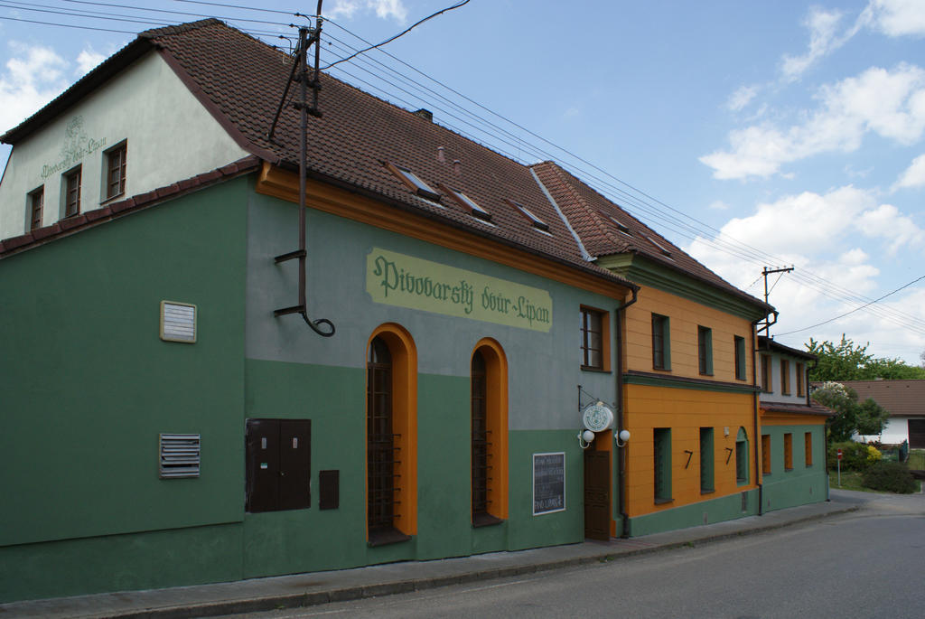 Pivovarsky Dvur Lipan Týn nad Vltavou Kültér fotó